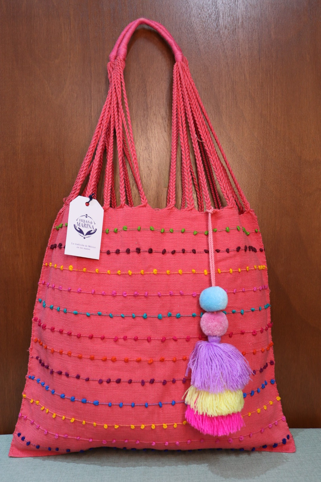 Bolsa Coral pompones