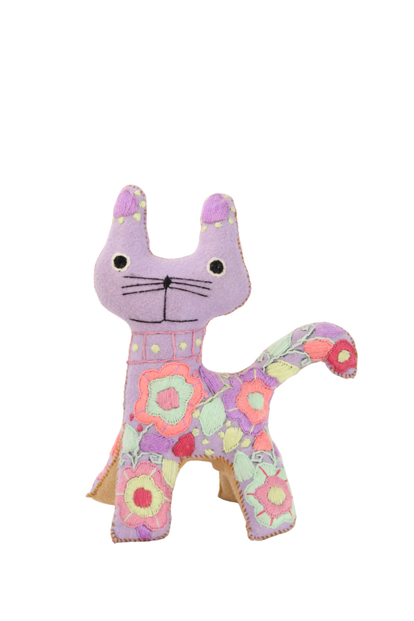 Gato bordado