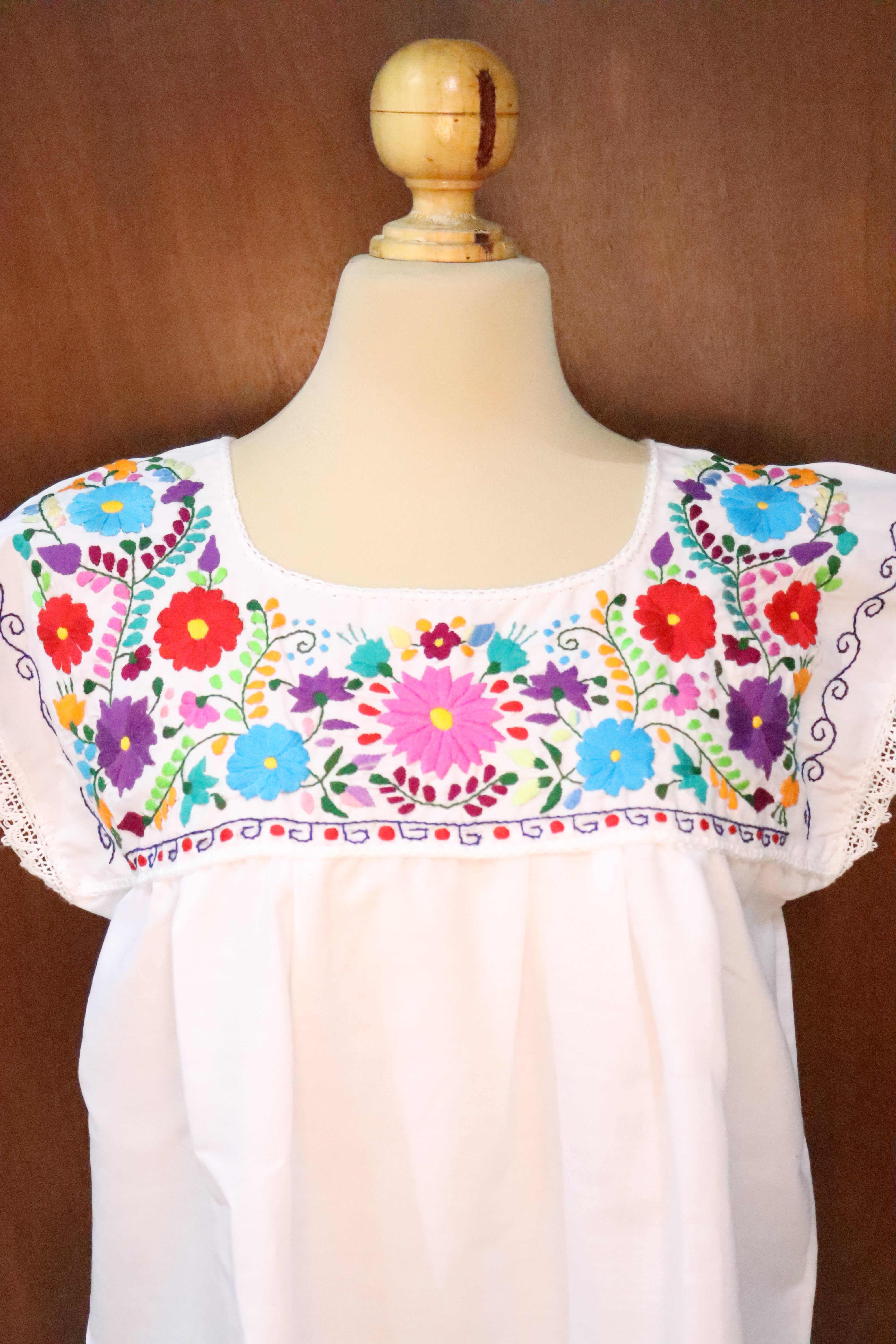 Blusa manta con encaje